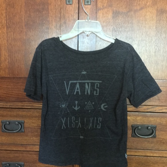 Top - Picture 2 of 4